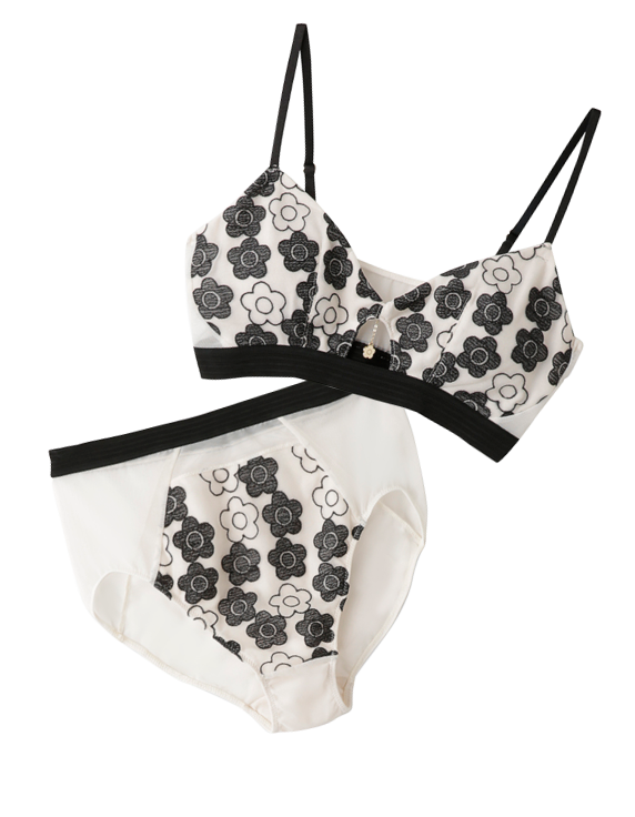 MARY QUANT × LILY BROWN Lingerie