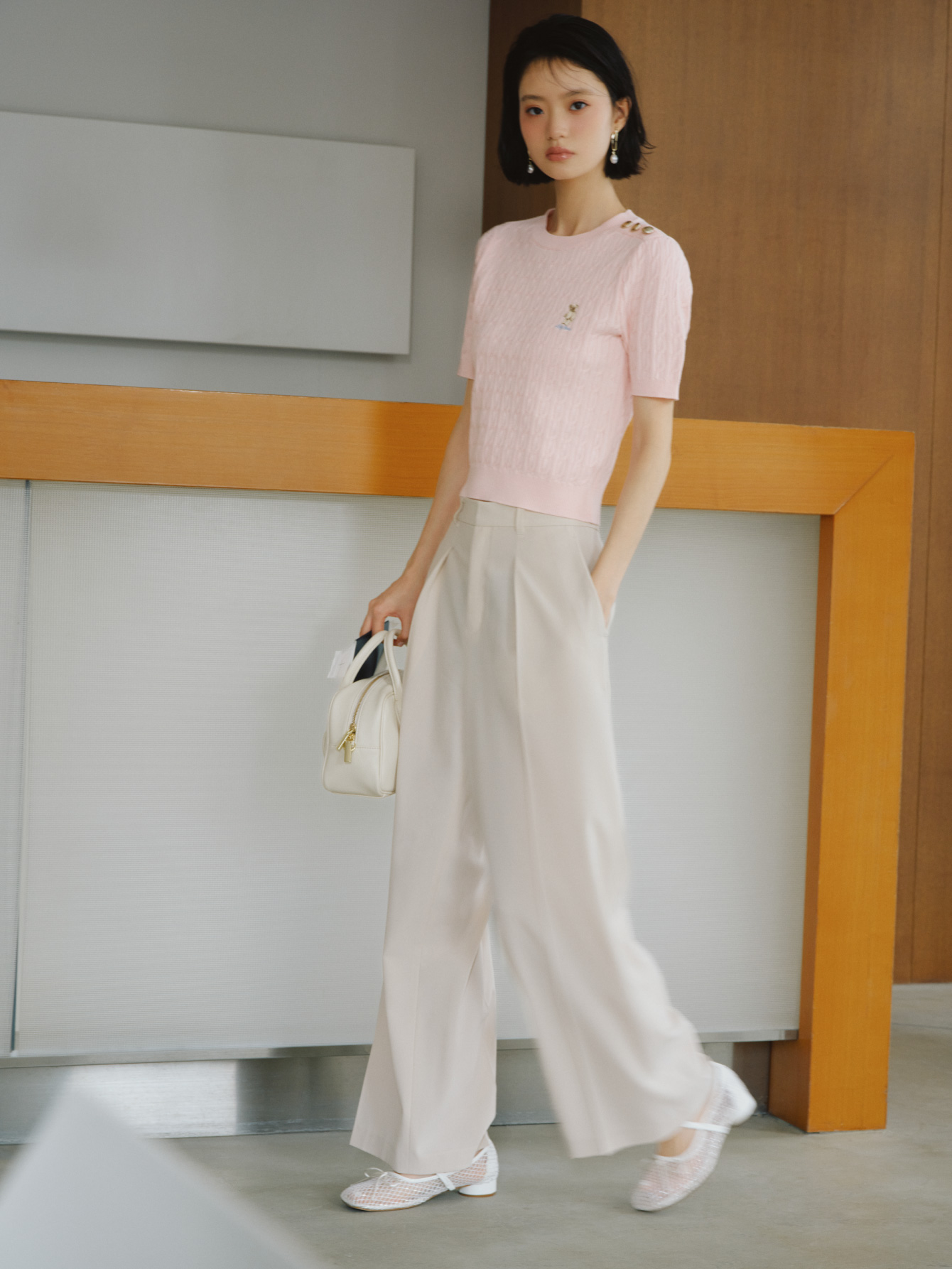 同コーディネートの別ショット