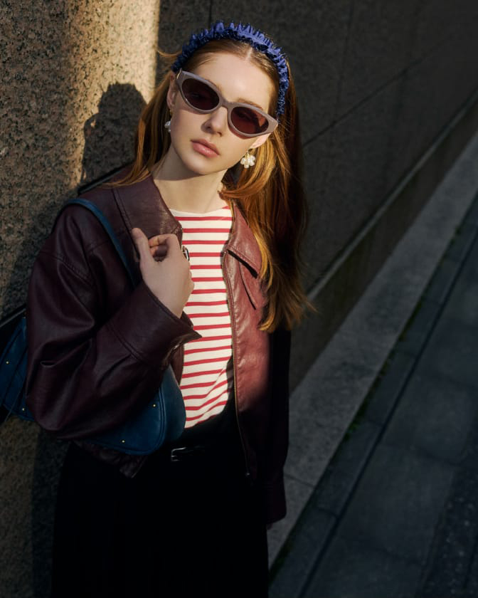 Hair Accessory Sunglassesを着用したモデル